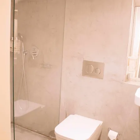 Theatro Heritage Aparthotel 4*